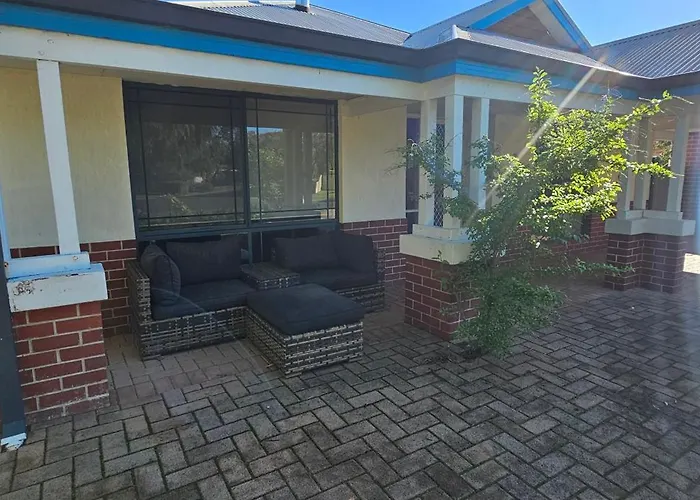 Beach Side Apartment Quindalup